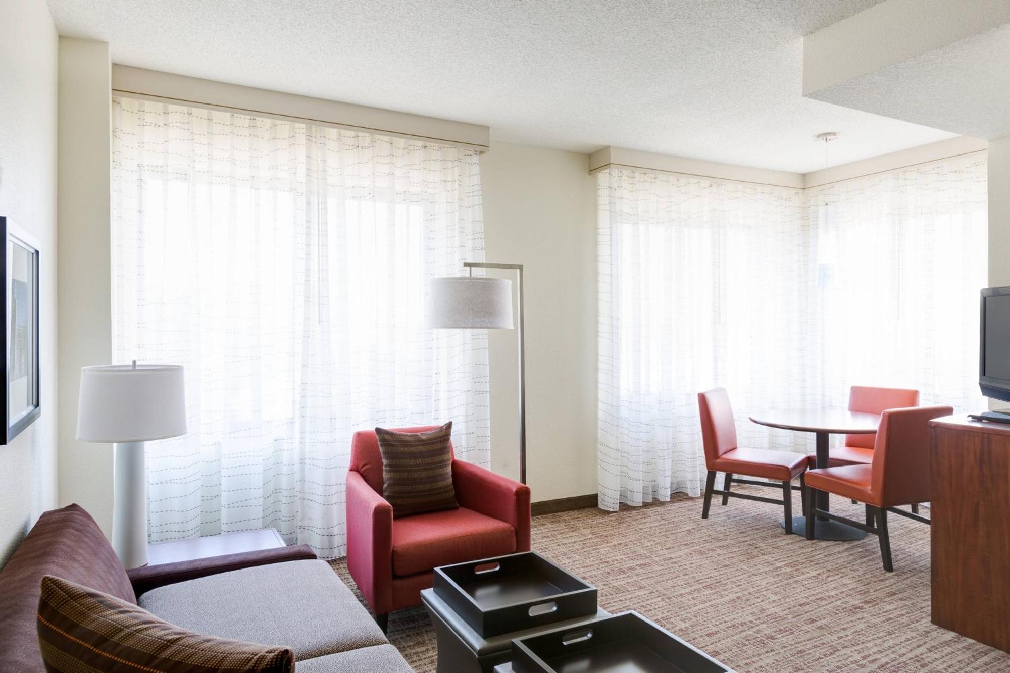 Residence Inn By Marriott National Harbor Washington, D.C. Area Екстериор снимка